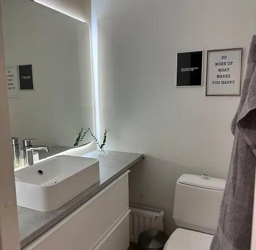 2 Bedroom Near By Santa Claus Village *